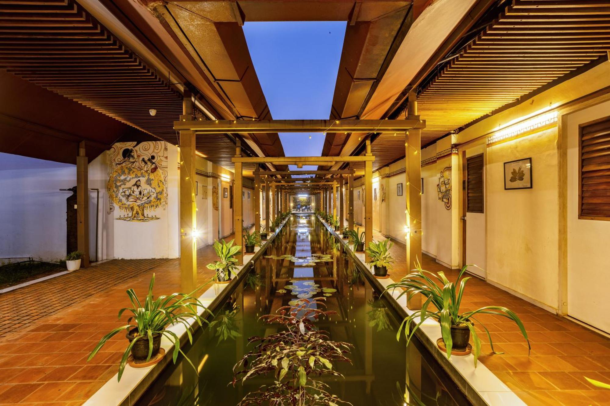 Presidency Artotel, Kochi Esterno foto
